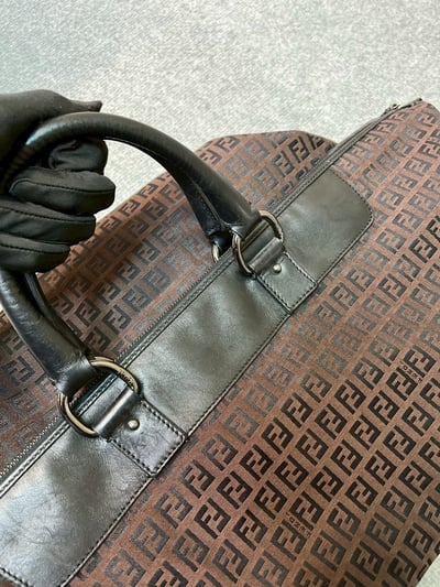 Fendi旅行袋5