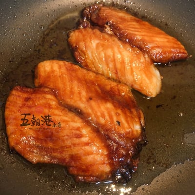 【五朝港水產】蒲燒鯛魚腹5