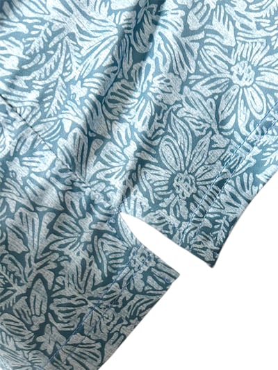 情侶款｜螢火蟲系列 清新花影印花 短袖POLO衫-女4