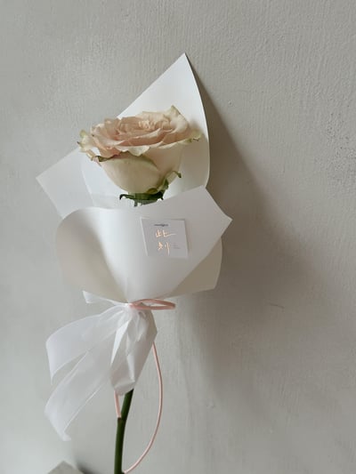 單支流沙玫瑰花束5