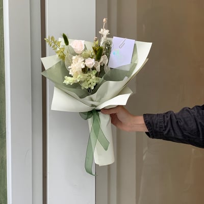 永生白玫瑰混合花束1