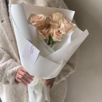 7 支流沙玫瑰花束4