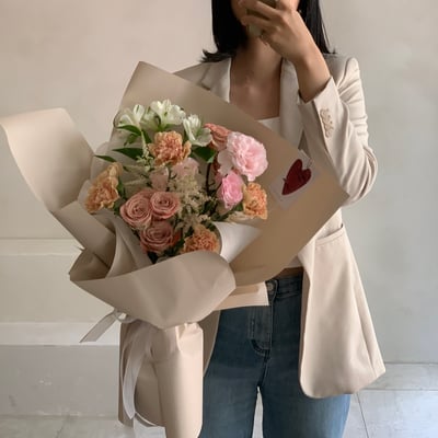 浮誇一次 L Size 花束 - 奶茶1