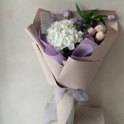 白紫色系混合花束1