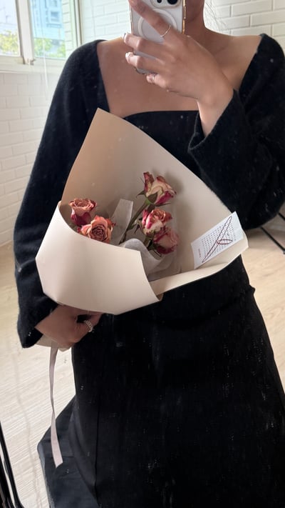 5 支卡布玫瑰花束5