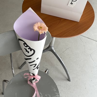 Blush Pink Gerbera Bouquet (White)1