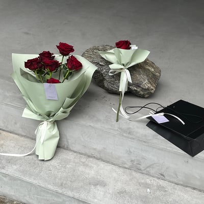 7 支紅玫瑰花束-綠色包裝6