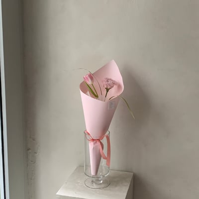 鬱金香桔梗花束4