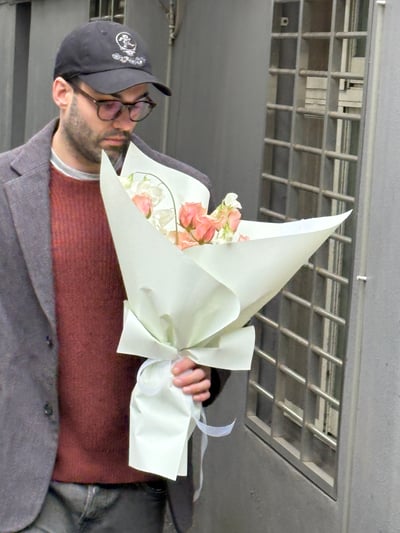 7 Blush Pink Roses Bouquet4