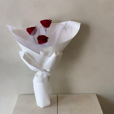 單支永生紅玫瑰花束8