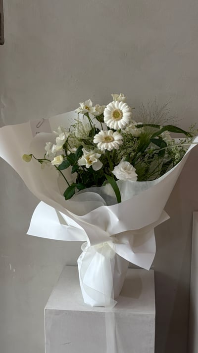 白色非洲菊混合花束3