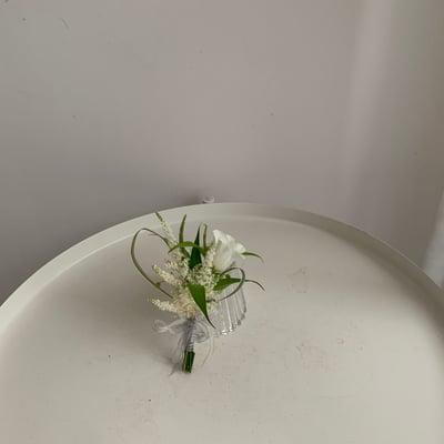 胸花 - 白綠色系