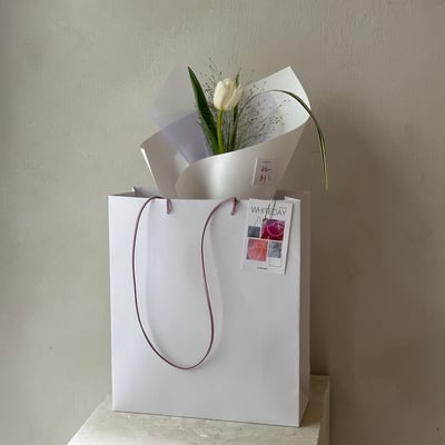 單支白色鬱金香花束6