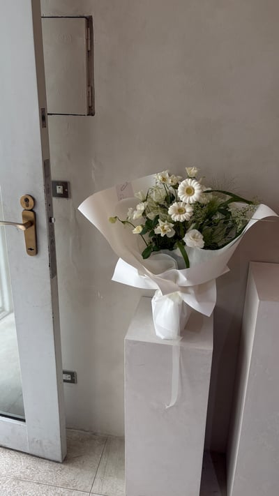 白色非洲菊混合花束5