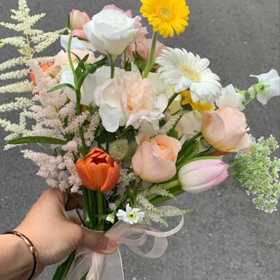 韓式線型捧花 - 橘粉蜜桃3