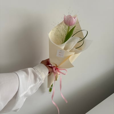 Red String - Pink Tulip1