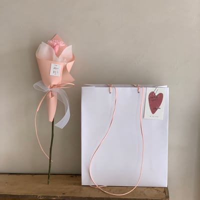 單支永生康乃馨花束 - 淺粉1