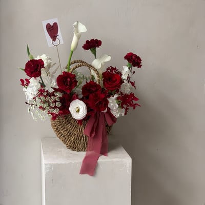 只愛大紅花此刻風格花籃6