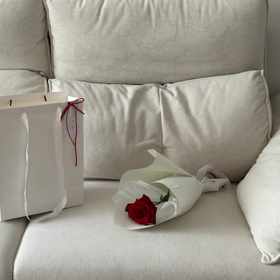 Red String - Red Rose2