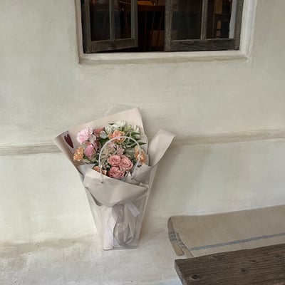 浮誇一次 L Size 花束 - 奶茶12