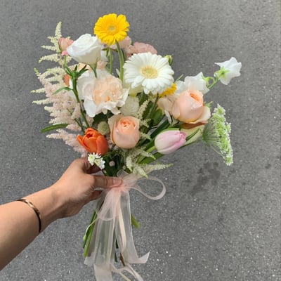 韓式線型捧花 - 橘粉蜜桃1