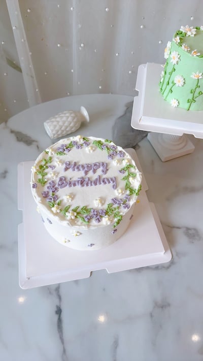 C044純白花圈手繪蛋糕1