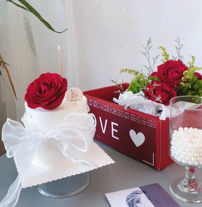 A012鮮花花禮蛋糕1