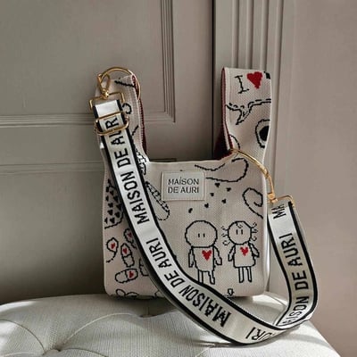 可調式黑白字母針織背帶2