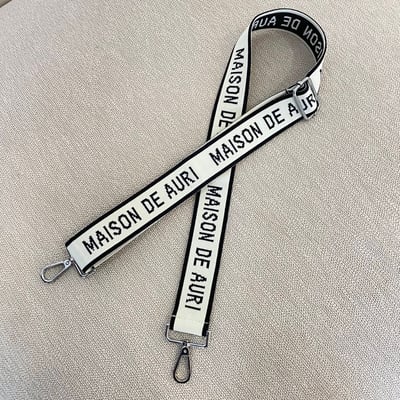 可調式黑白字母針織背帶1