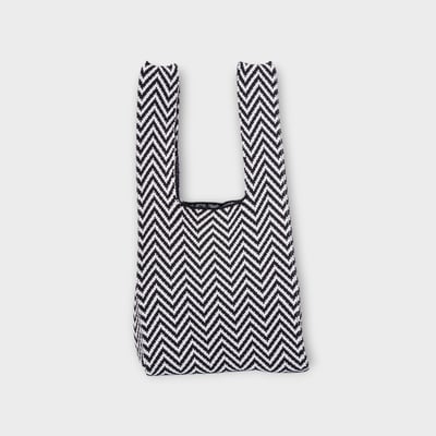 Chevron Black 勝利黑3
