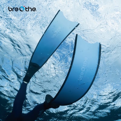 Breathe 水呼吸 玻纖蛙鞋1