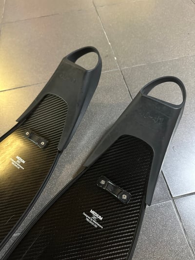 | 裝備寄賣 | Molchanovs SB3 二手碳纖長蛙鞋  (店面展示中)5