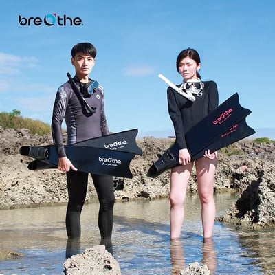 Breathe 水呼吸 碳纖無蛙鞋 素面1