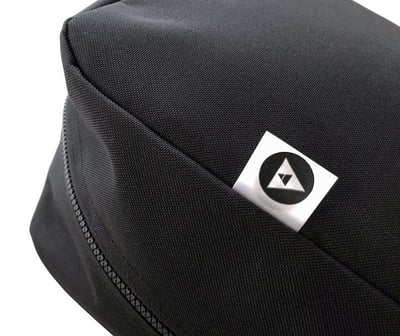 Alchemy V3 單肩背蛙鞋袋5