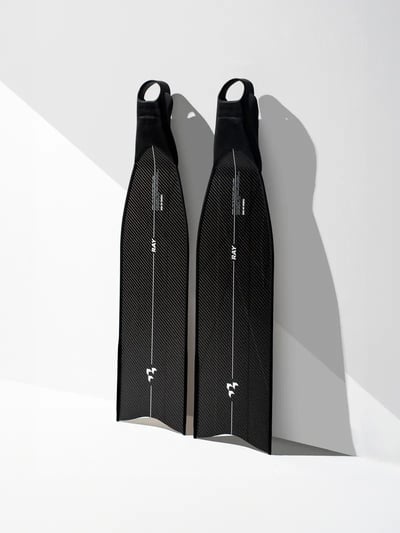 OS黑科技碳纖維蛙鞋 RAY 3D（霧面）3