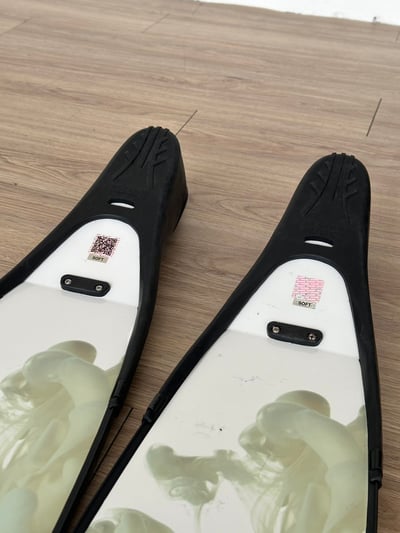 | 裝備寄賣 | Leaderfins 二手玻璃纖維蛙鞋  (店面展示中)4
