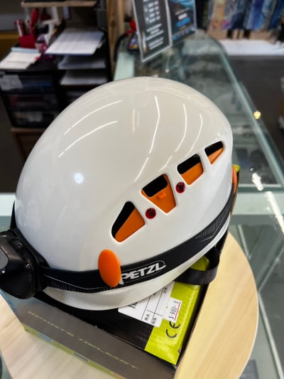 岩盔/登山頭盔2