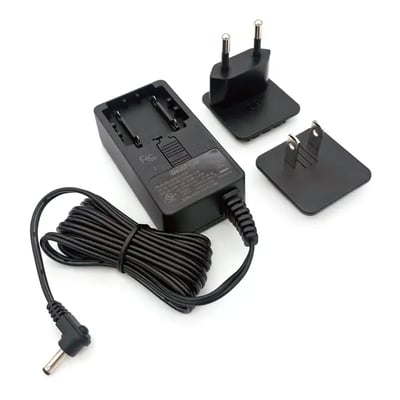 DediProg岱鐠 可換插頭變壓器1