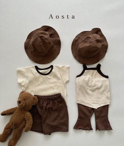 圓領素色簡約上衣11