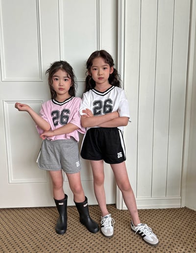 夏季V領配色數字運動套裝1