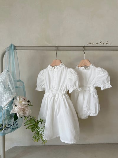 公主袖套裝爬服13