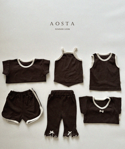 圓領素色簡約上衣7