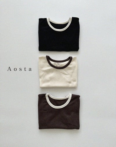 圓領素色簡約上衣2