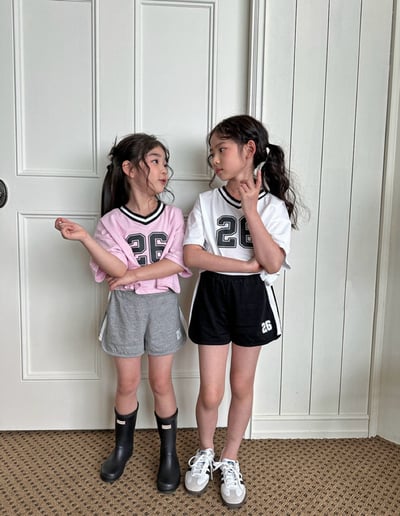 夏季V領配色數字運動套裝4