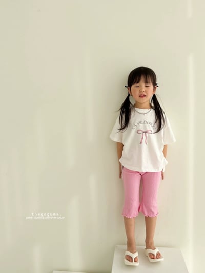 寬鬆字母蝴蝶結上衣2