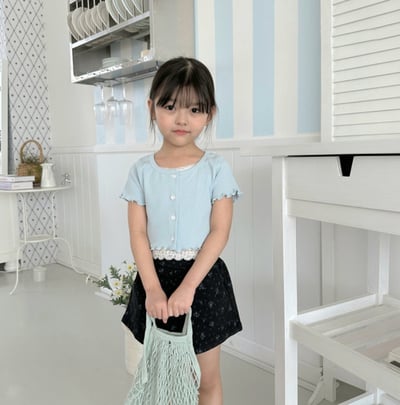 氣質小花邊上衣5