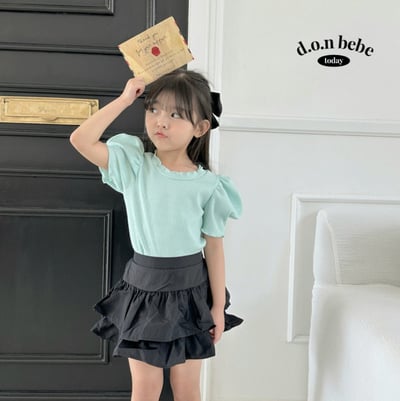 立體針織澎澎袖上衣1