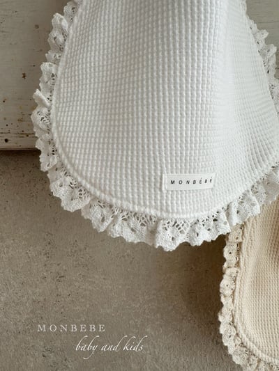 寶寶蕾絲圍兜11