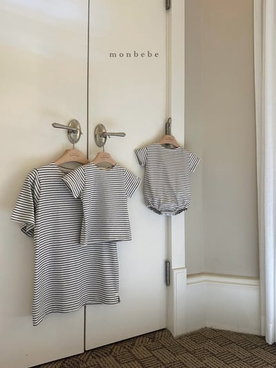 寶寶條紋爬服12