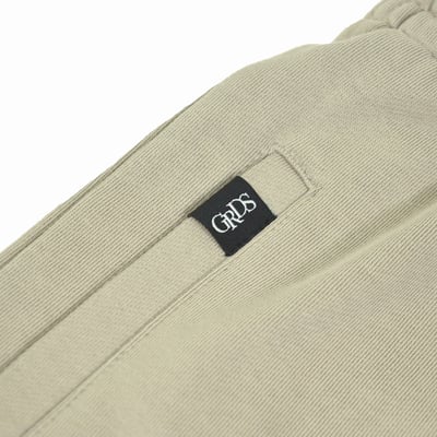 HANDWRITING LOGO COTTON SHORTS(卡其)5
